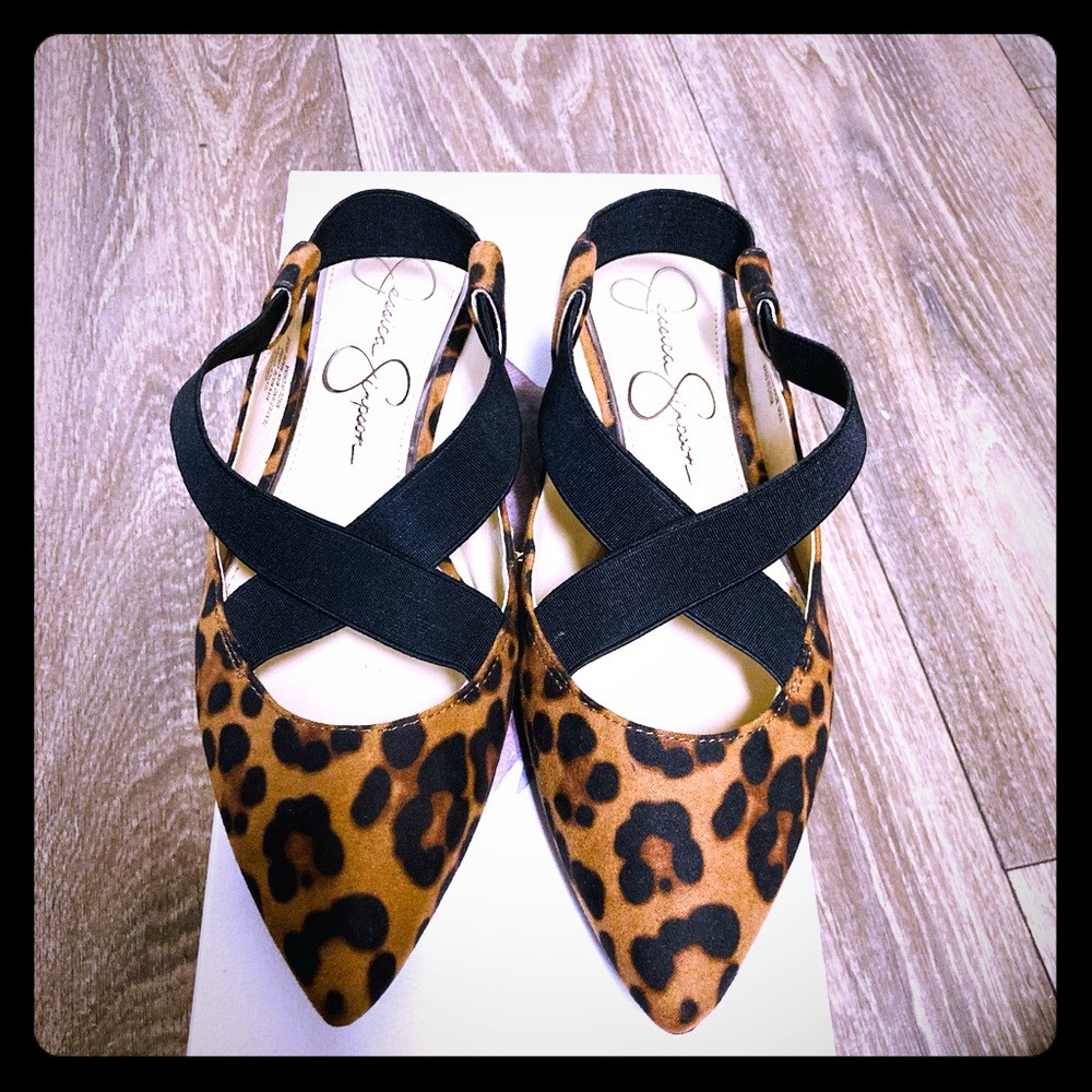 JESSICA SIMPSON | Lurina Leopard Print Flats Sz. 6